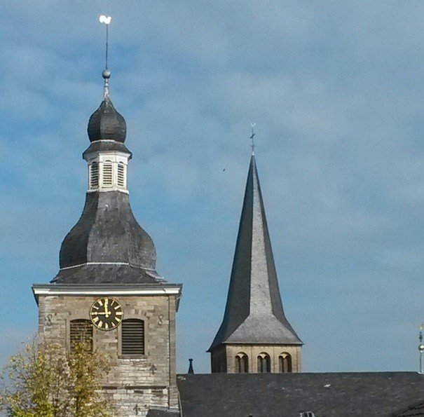Ev. Kirche u. LA Kirchtürme