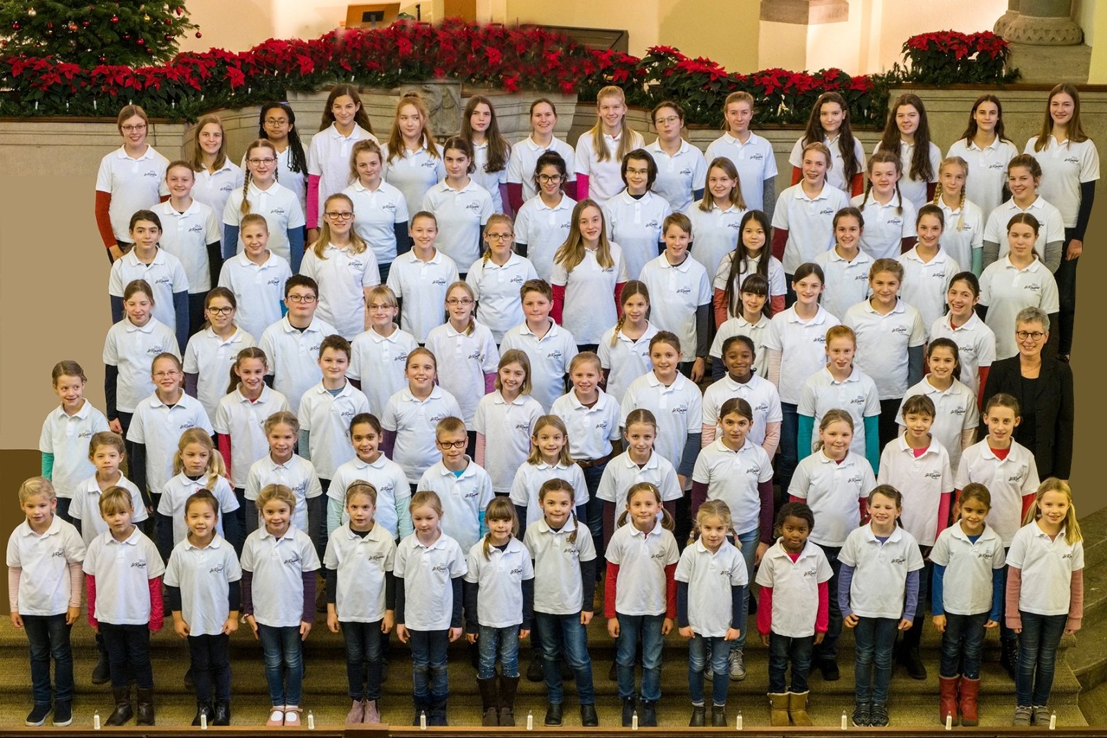 Chormotiv_2018-Kinder-und-Jugendchor_St_Remigius_Duesseldorf (c) Pfarrei St. Lambertus Mettmann