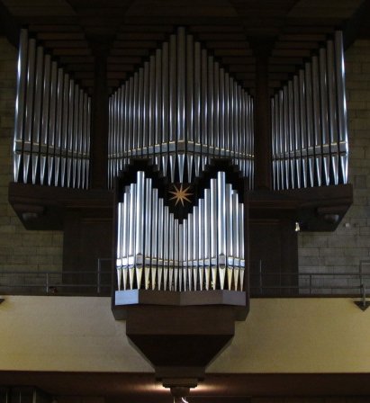Orgel St. Thomas Morus Mettmann IMG_3265 (c) Kilian Siepmann
